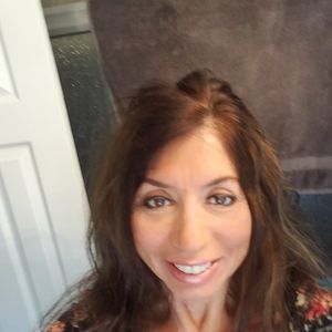 Meet your Posher, Janina